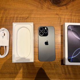 【美品】 iPhone 16 Pro ブラックチタニウム 128GB