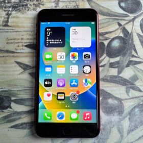 iPhone 8 Plus レッド64GB SIMロック解除