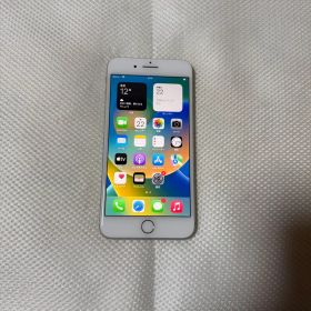 美品 SIMフリー iPhone8Plus 256GB シルバー 100%