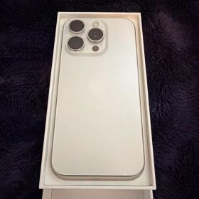 Apple iPhone 15 Pro 本体256GB