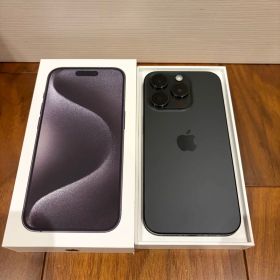 Apple iPhone 15 Pro 256GB ブラック SIMフリー