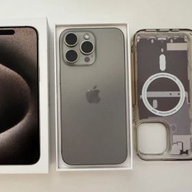 美品 iPhone 15Pro Max ナチュラルチタニウム 256GB