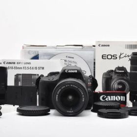 ■ 美品 ■ Canon EOS Kiss X7 ダブルズームキット 《箱付き》
