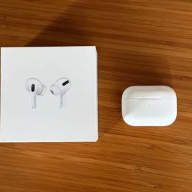 【ジャンク品】第一世代 AirPods Pro 本体 箱あり【難あり】