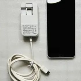 SHV43 (Au)スマートフォン 本体＋充電器