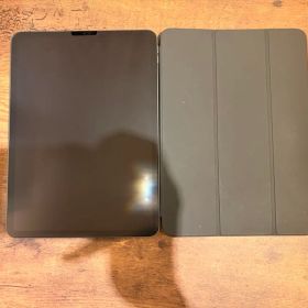 Apple iPad Pro 11インチ (第3世代) スペースグレー