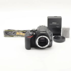 Nikon D3500 ボディ ショット数 23646回