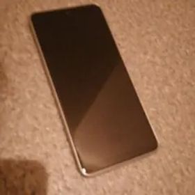 Galaxy A20 ホワイト 32 GB au