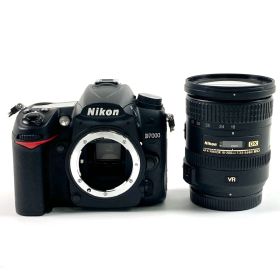 ニコン Nikon D7000 18-200 VR II レンズキット デジタル 一眼レフカメラ 【中古】