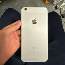 Apple iPhone 6 Splusシルバー 本体