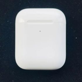AirPods 第2世代 MV7N2J/A (充電ケース付き) 新品 3,080円 中古