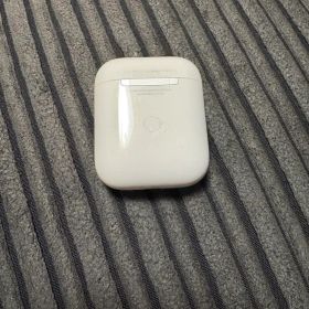 アップル AirPods 第二世代
