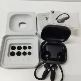 【未使用に近い】Beats Powerbeats Pro 2/A3157,A3158,A3160/ワイヤレスイヤホン〈MX723PA/A〉