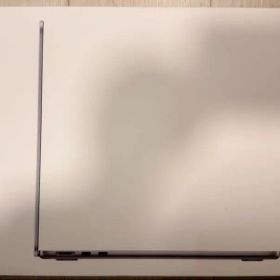 macbook air M2
