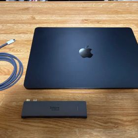 Apple MacBook Air M2 2022 カメラ不具合あり