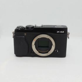 【中古】 (フジフイルム) FUJIFILM X-E2B ボディ【中古カメラ デジタル一眼】 ランク：AB