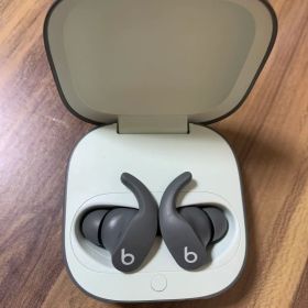 Beats Fit Pro 中古 6,300円 | ネット最安値の価格比較 プライスランク