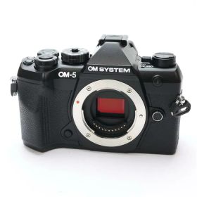 【中古】 《美品》 OM SYSTEM OM-5 Mark II ボディ ブラック 【安心☆バッテリーは新品です！】 [ デジタルカメラ ]