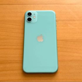 iPhone 11 グリーン 中古 15,000円 | ネット最安値の価格比較 プライス