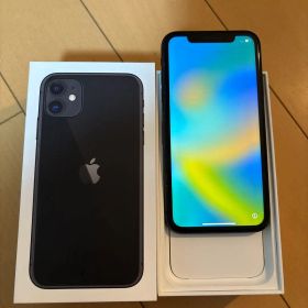 Apple iPhone 11 ブラック 本体