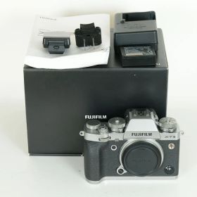 [並品 | シャッター数13,830回] FUJIFILM X-T3 [ボディ シルバー] | FUJIFILM Xマウント