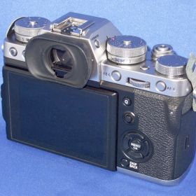 【中古】 【並品】 フジフイルム X-T3 ボディ シルバー