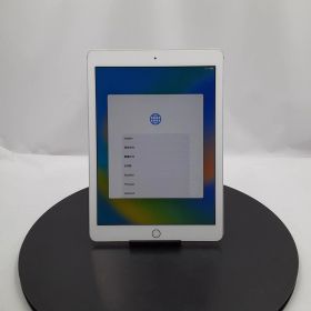★ジャンク/一部動作確認済み★Apple iPad 第5世代 Wi-Fi 128GB MP2J2J/A シルバー [9.7インチ iOS] 中古 タブレット (RM1381)