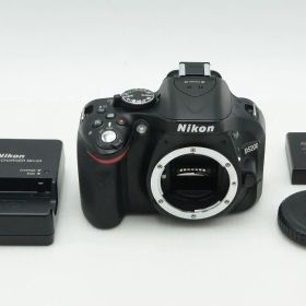 美品 Nikon ニコン D5200 ボディ デジタル一眼レフカメラ 260209t