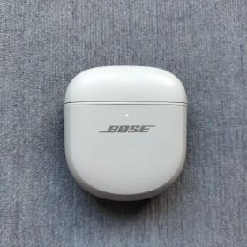 【最終値下げ】Bose QuietComfort Ultra Earbuds 白