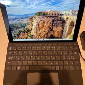 Microsoft Surface Go メモリ:8GB SSD:128GB