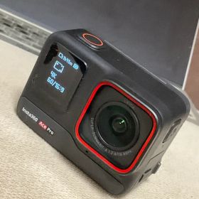 Insta360 Ace Pro 4KアクションカメラFlexiCare