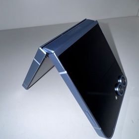 【未使用級】Galaxy Z Flip6 SCG29 256GB｜最新折りたたみスマホ