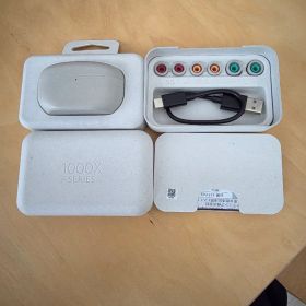 ゆ*う様 Sony ワイヤレスノイズキャンセリングイヤホン WF-1000XM5