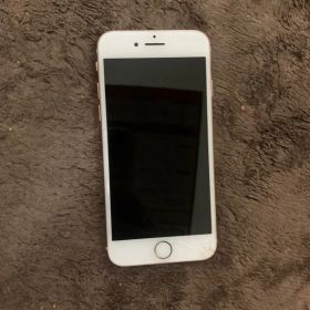 Apple iPhone 8 ゴールド
