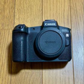【Canon EOS R ミラーレス一眼カメラ】おまけ付き