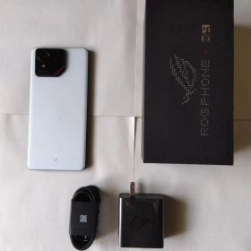 ASUS ROG Phone 9【日本国内版】256GB/12GB