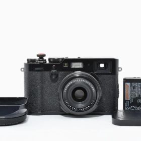 FUJIFILM X100F ブラック デジタルカメラ コンデジ