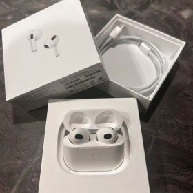 Apple AirPods 第３世代 充電ケーブル付き