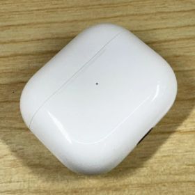 763 Apple AirPods 第3世代