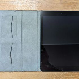 iPad第9世代 64GB シルバー 動作良好 カバー付
