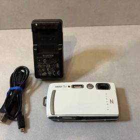FUJIFILM FinePix Z1000EXR ホワイト