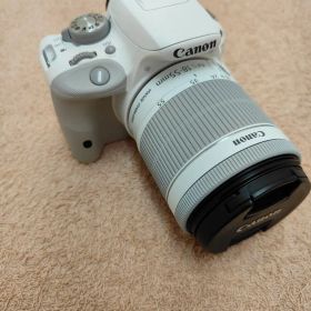 Canon eos kissX7ホワイト 綺麗 標準レンズ1本付き！