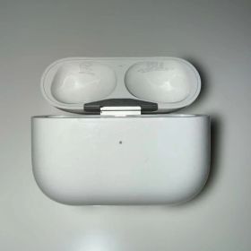 【純正品】AirPods pro 第二世代 lightning