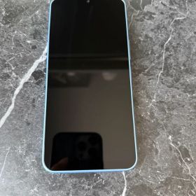 Libero 5G IV (型番: A302ZT) 美品 機種のみ