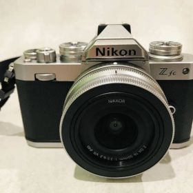 【ほぼ新品】Nikon Z fc レンズキット 16-50mm シルバー