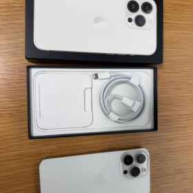 iPhone13pro シルバー 128GB