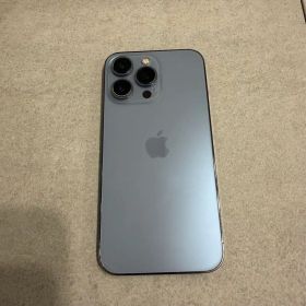 Apple iPhone13pro 256GB SIMフリー クリアカバー付き