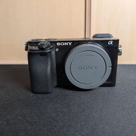 SONY α6000 ミラーレス一眼 ブラック 24.3MP 可動式液晶