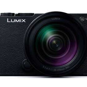 【ポイント10倍】 パナソニック デジタル一眼カメラ LUMIX DC-S9H-K 高倍率ズームレンズキット [ジェットブラック] 【P10倍】