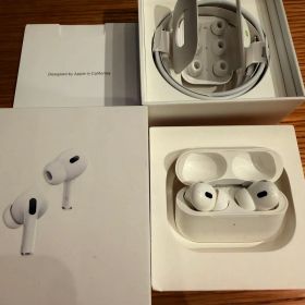 AirPods Pro2 (第2世代) 本体、付属品